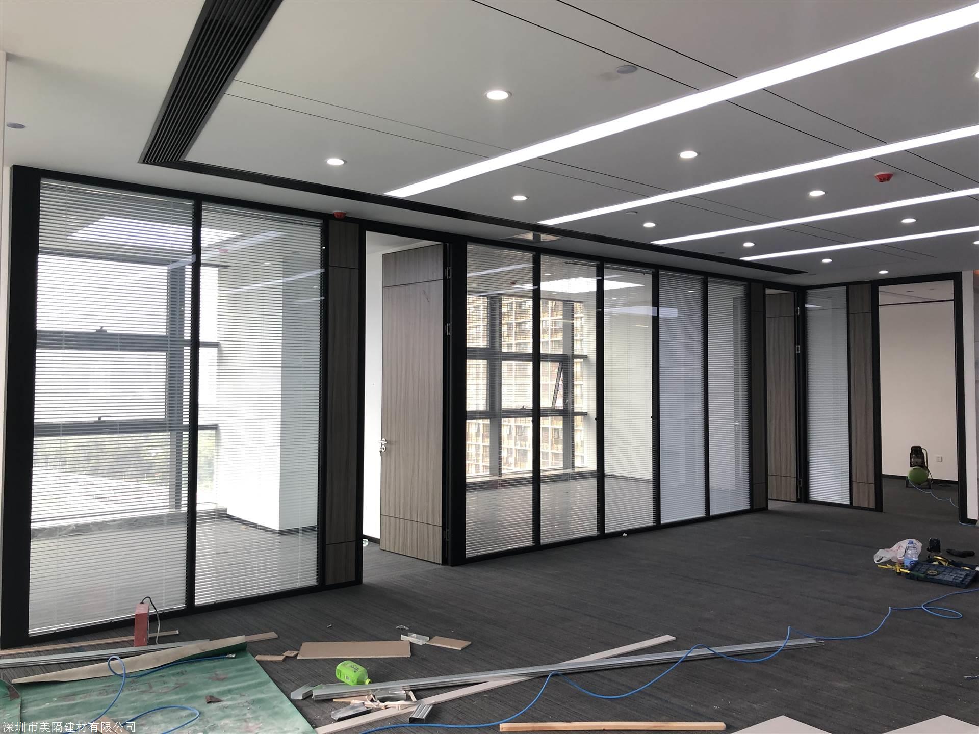 深圳区域供应铝合金玻璃隔墙工程