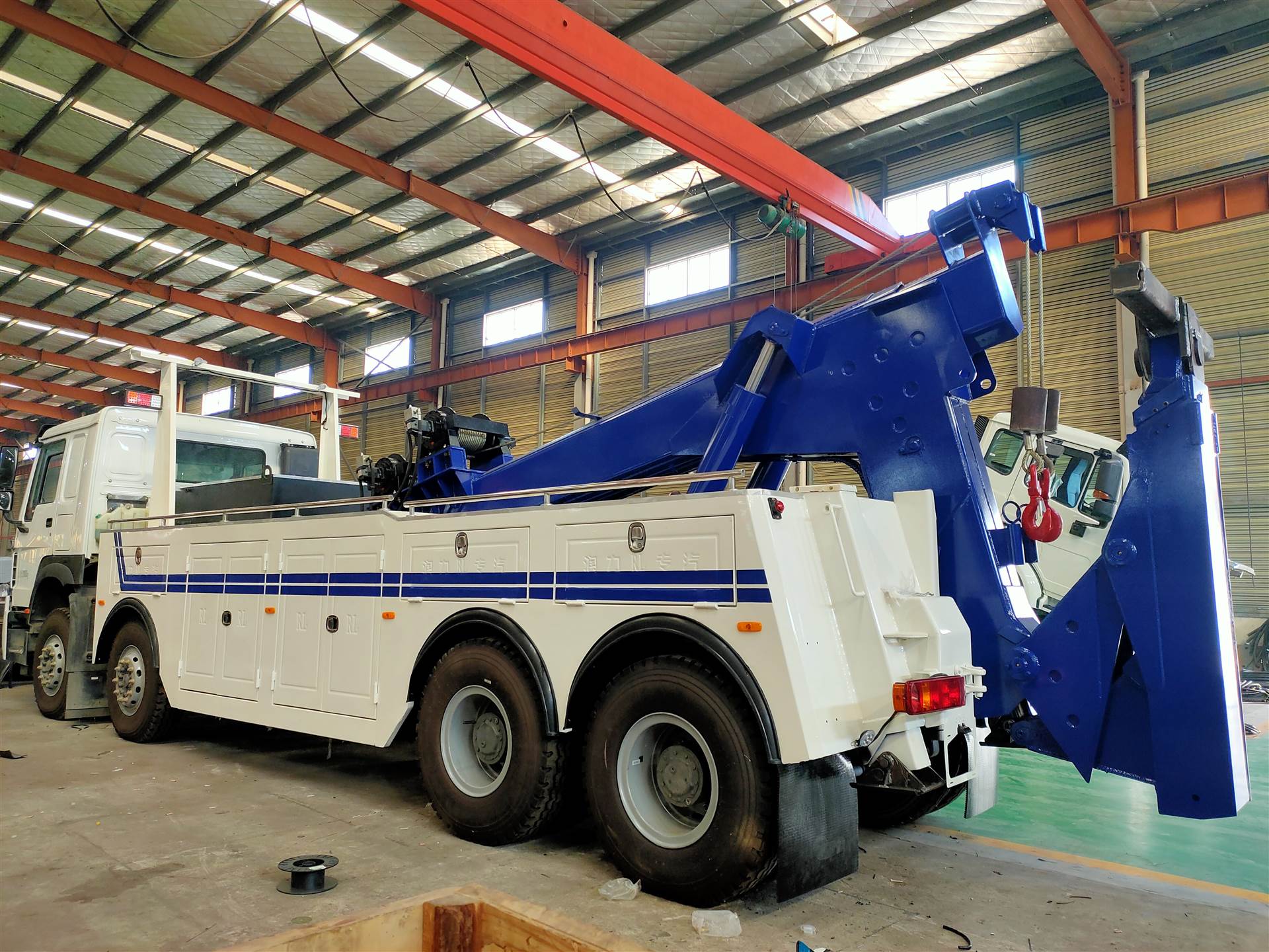 重汽豪沃重型清障车大型拖车救援清障车道路救援车厂家直销