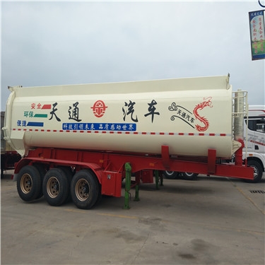 梁山挂车厂特种自卸车