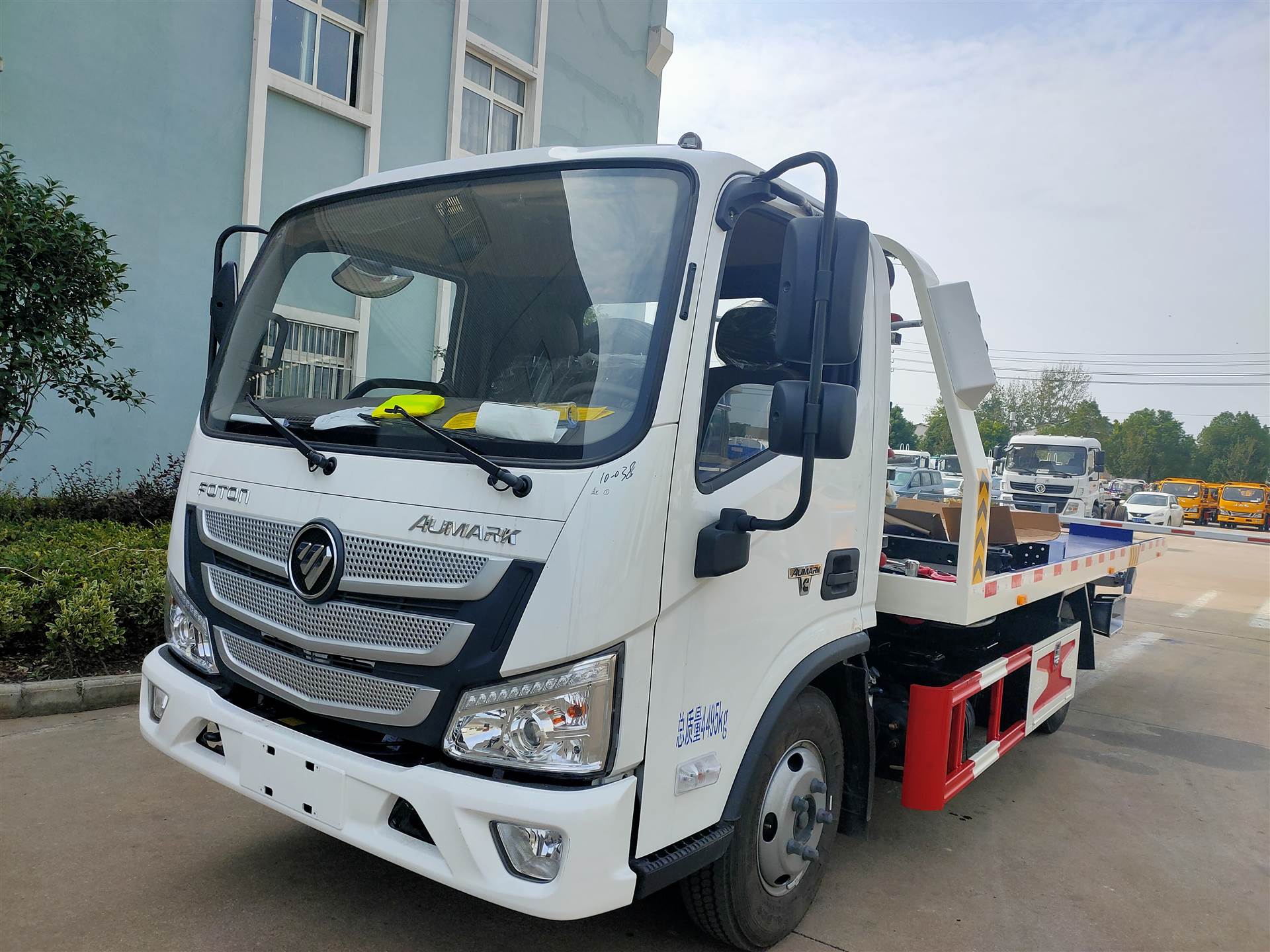 小型清障车福田一拖二平板清障车道路救援车拖车厂家直销