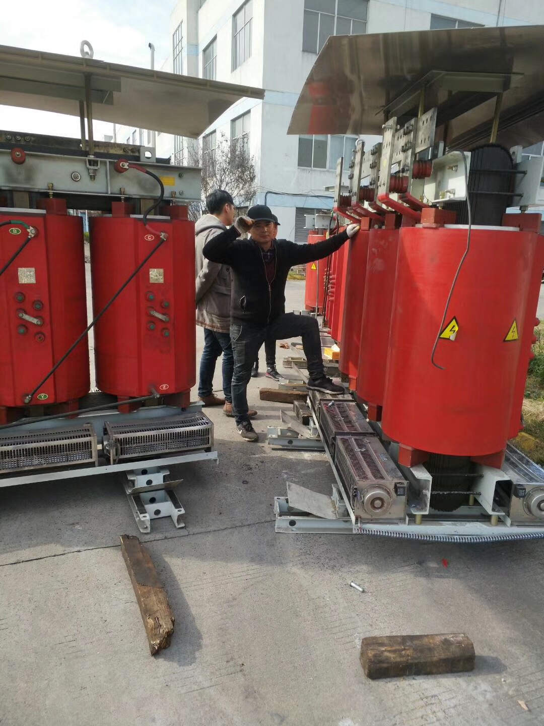 回收废干式变压器东莞废旧干式变压器回收