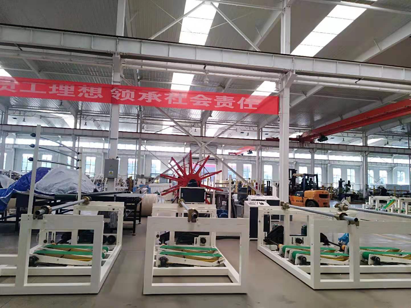 刀切纸生产设备 单片纸加工机器 妇婴平板纸加工设备