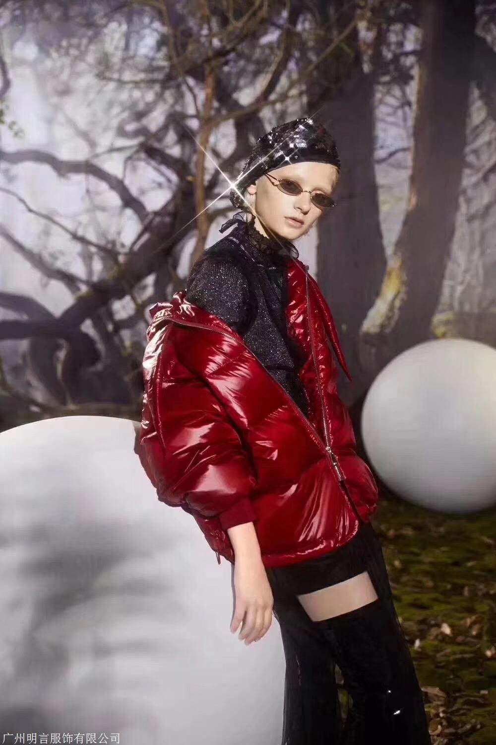 秋水伊人品牌折扣服饰品牌女装尾货折扣女装厂家批发网