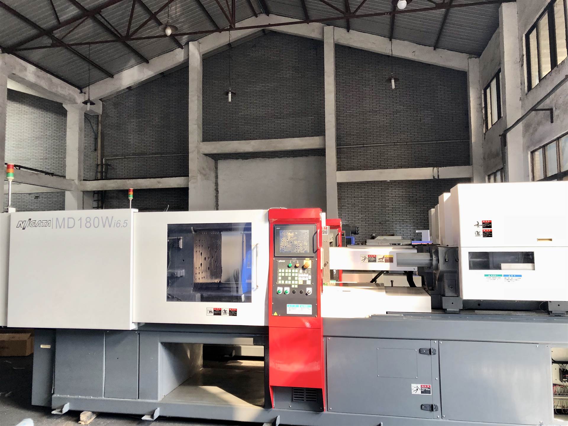 二手新泻注塑机md180wi6.5  全电动塑料成型机