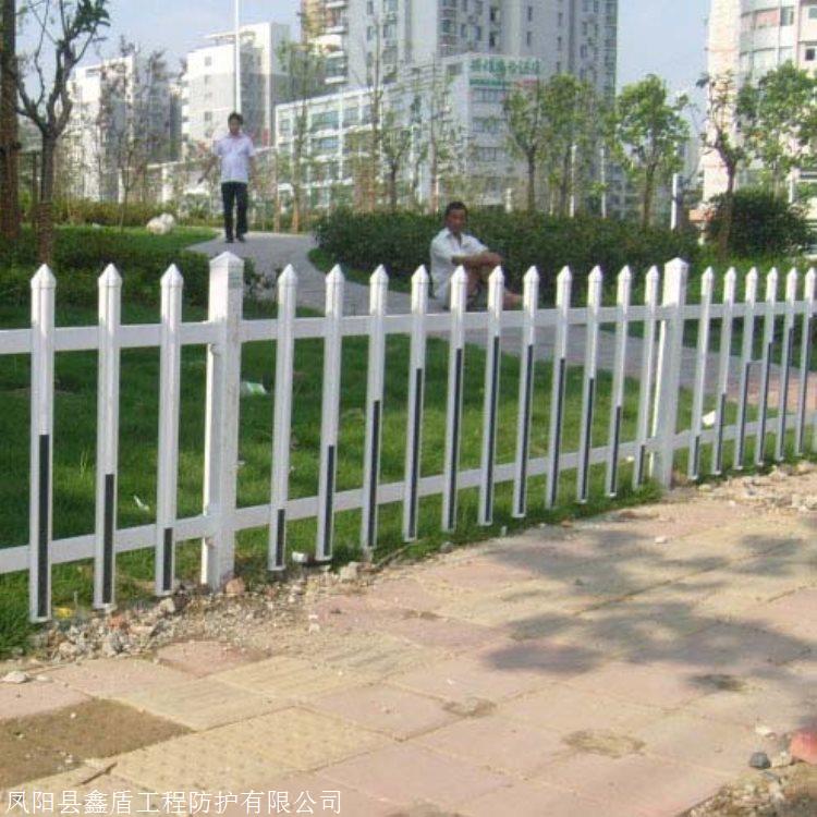 常熟pvc别墅围墙护栏厂家供应-常熟pvc草坪护栏多少钱一米