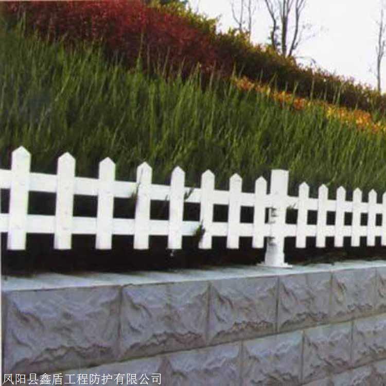 亳州别墅庭院pvc护栏价格-亳州新建pvc草坪护栏