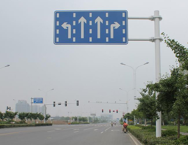 桂林公路指示牌制作交通设施生产供应商按期交货