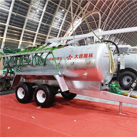 大型农场液态施肥抛肥车 自动施肥罐车