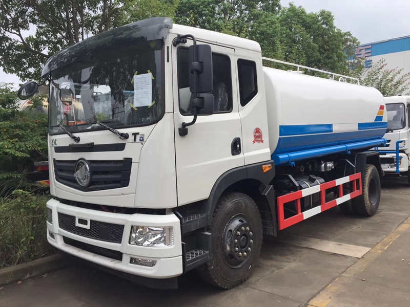 东风15吨洒水车价格 程力威牌洒水车厂家平价销售