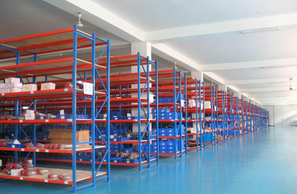 回收货架公司二手废旧货架回收