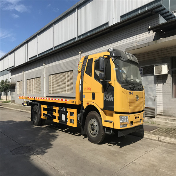 解放一拖二清障车