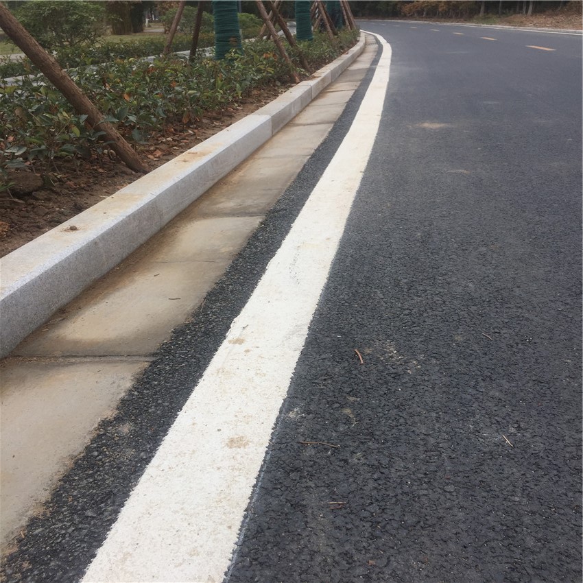 路沿石厂家芝麻灰路侧石芝麻灰路边石