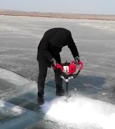 冰上打孔机单人打洞钻穿冰层