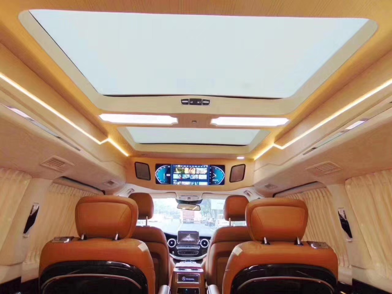 西安别克gl8内饰改装店与4s店联合打造经典商务车