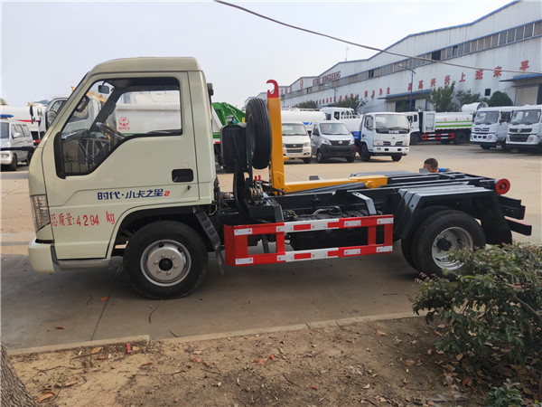 勾臂垃圾车-3方勾臂垃圾车
