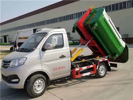 2立方3立方勾臂式垃圾车报价