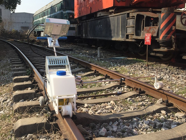 山东泽荣rt10系列便携式数字轮式钢轨超声波探伤仪