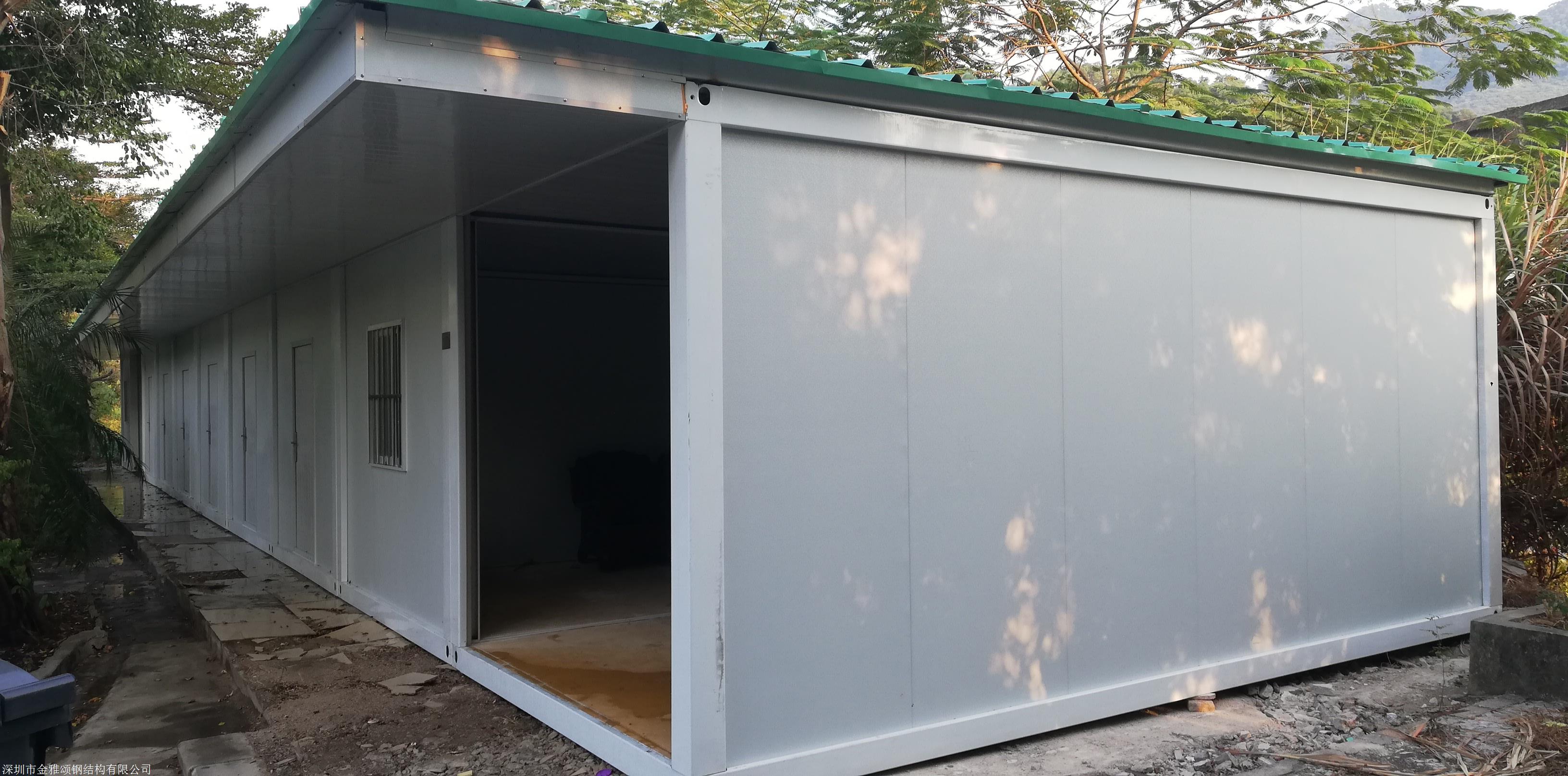 集装箱板房加四坡顶 美观加隔热