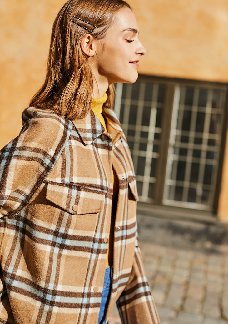 新款秋季复古夹克外套 朗文斯汀女装 品牌服装尾货批发市场