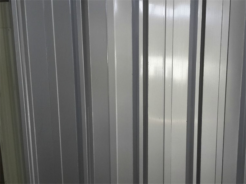 山东彩钢板价格