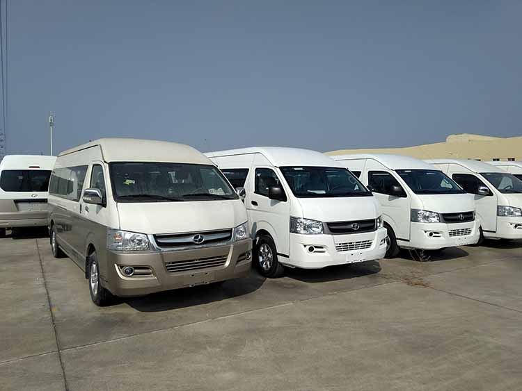 面包车客货车 二手面包车 二手客货车 出口非洲等 二手车出口公司