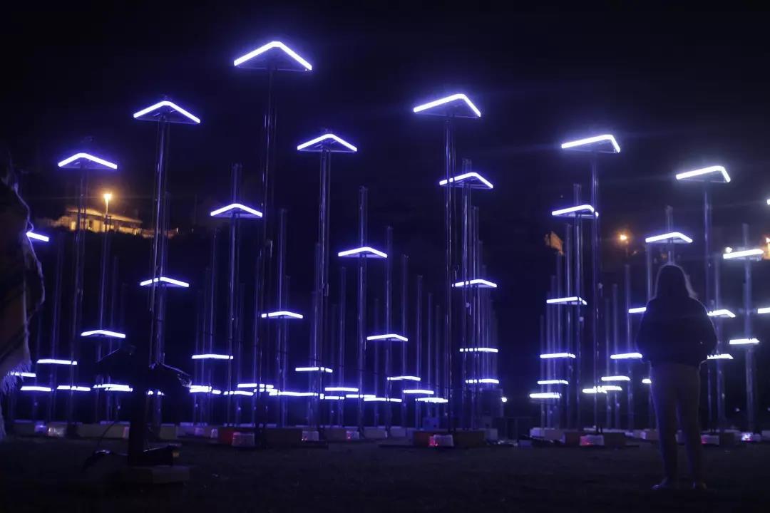 适用于各种舞台的灯管搭建 大型舞台表演的装饰 矩形机械升降灯