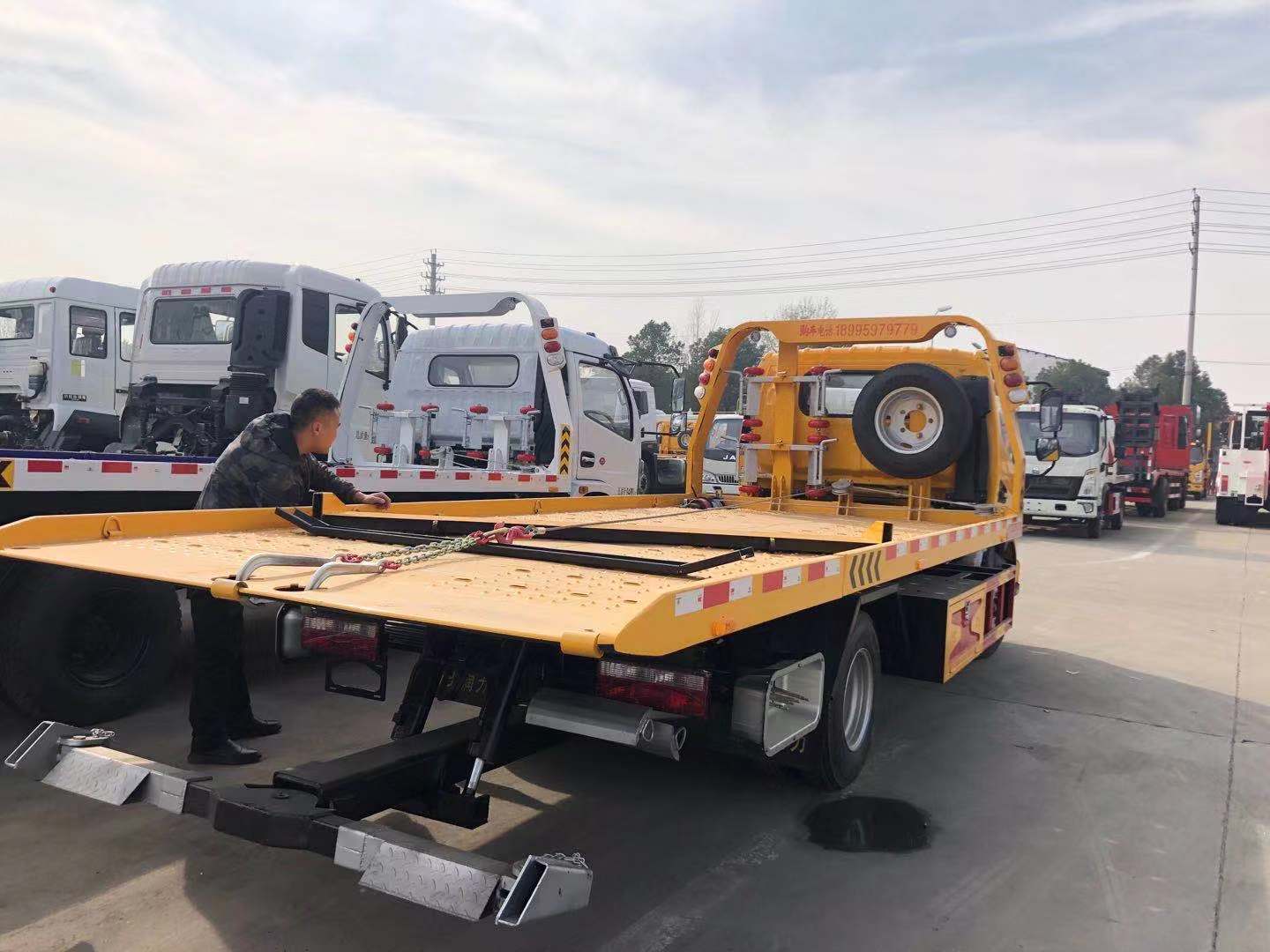 江淮清障车蓝牌一拖二救援车清障车五十铃120马力