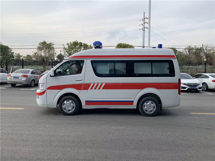 求购一台福田g7救护车