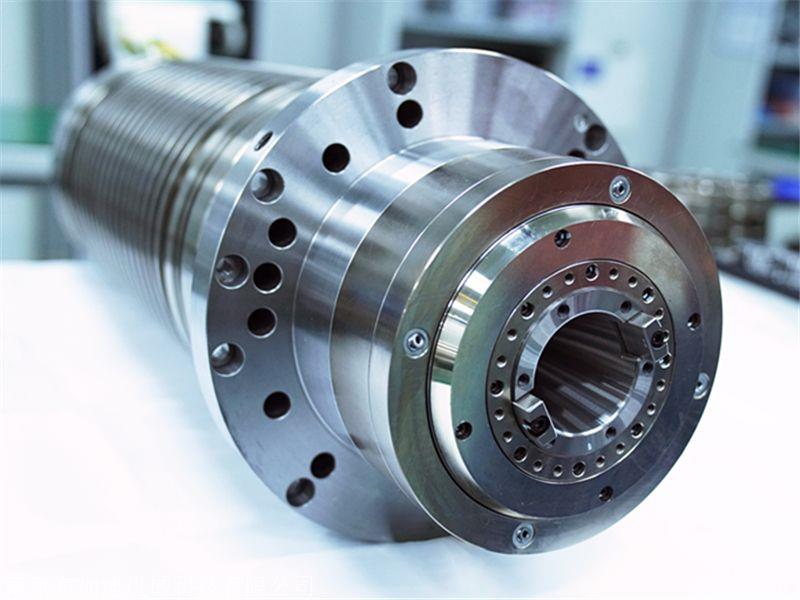 转子主轴一体式单件旋转,动平衡有效控制,旋转稳定.