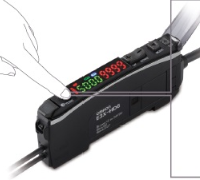 E3X-HD41，欧姆龙的智能光纤放大器