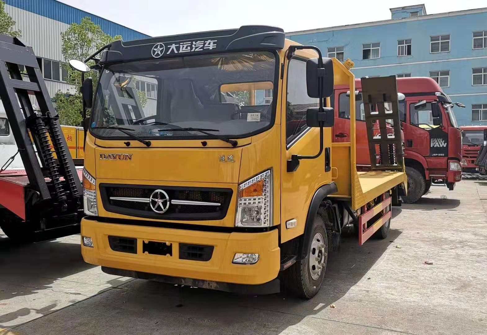 程力东风平板运输车