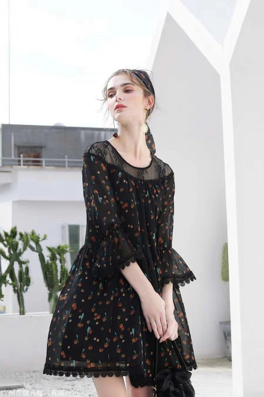 哥弟风格女装谜诃春夏新款女装专柜换季女装