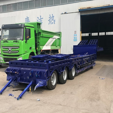 特种大件低平板半挂车