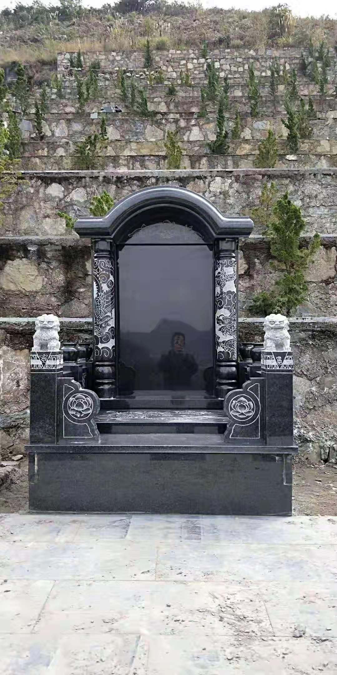 四川德阳广汉狮子石碑定做,熙和石业-墓碑源头厂家