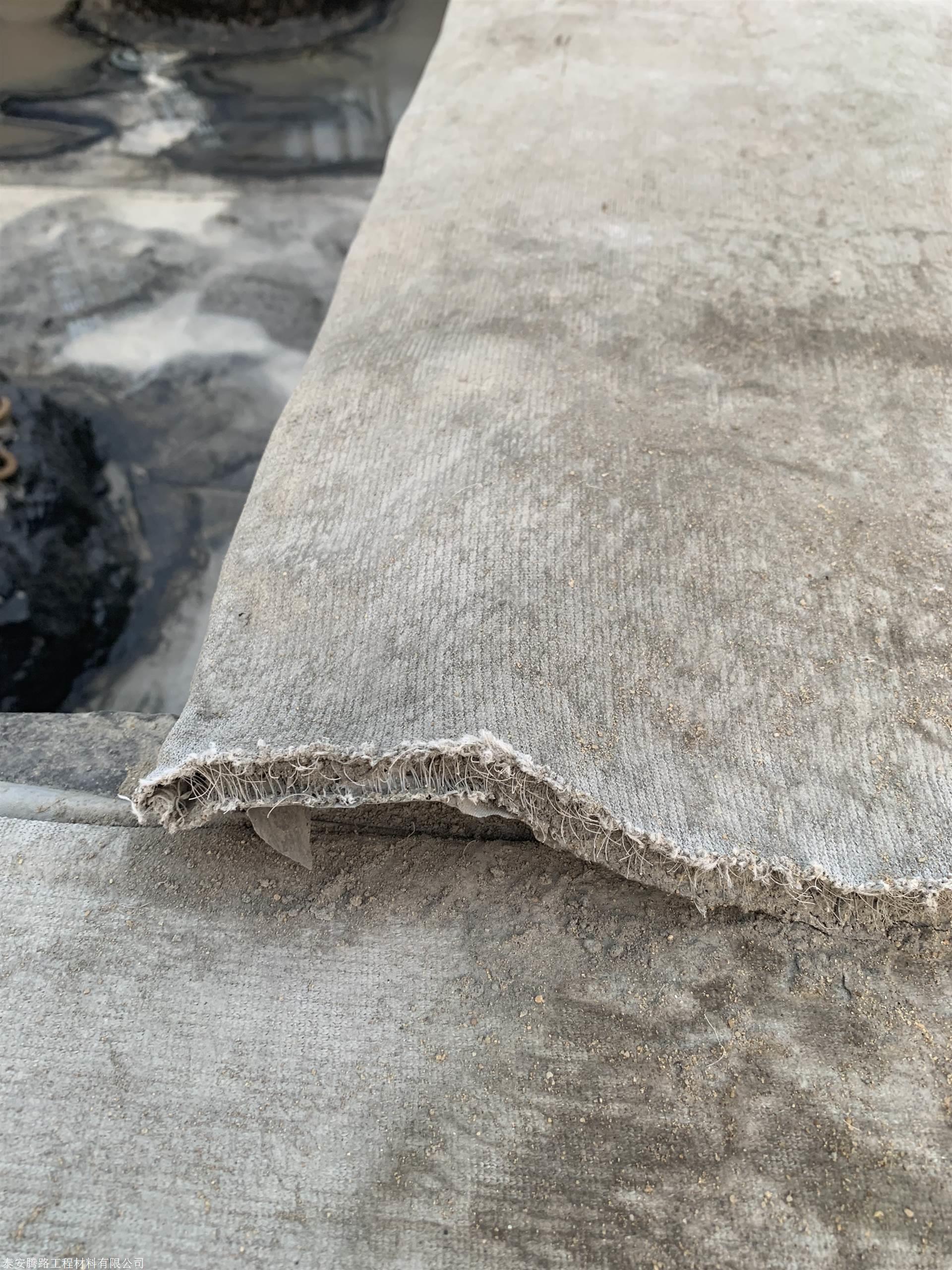 广东水泥毯帆布水泥毯在水渠中如何铺装