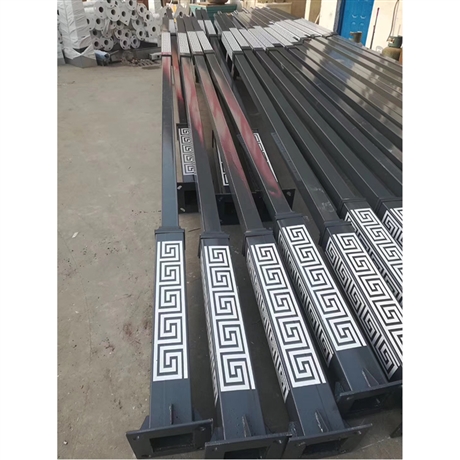 双管监控立杆 四棱杆图片 四棱杆施工