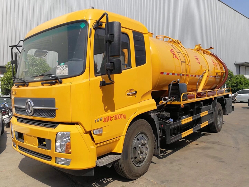 10吨吸污车价位程力吸污车经久耐用
