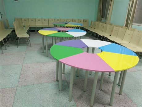 云南学校团体活动桌价格团体活动桌变色