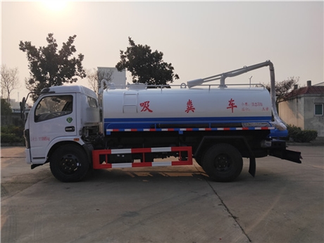 农村养殖装载量8吨粪污清运车