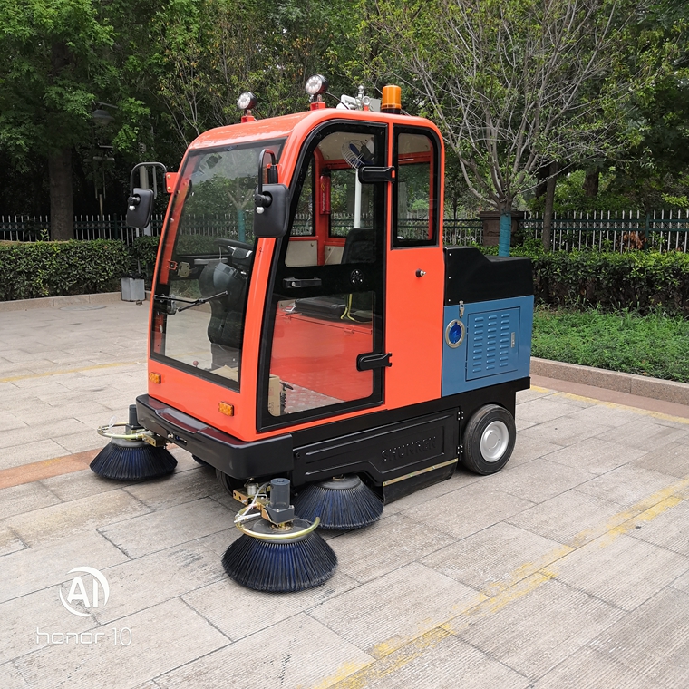 新能源电动扫地车