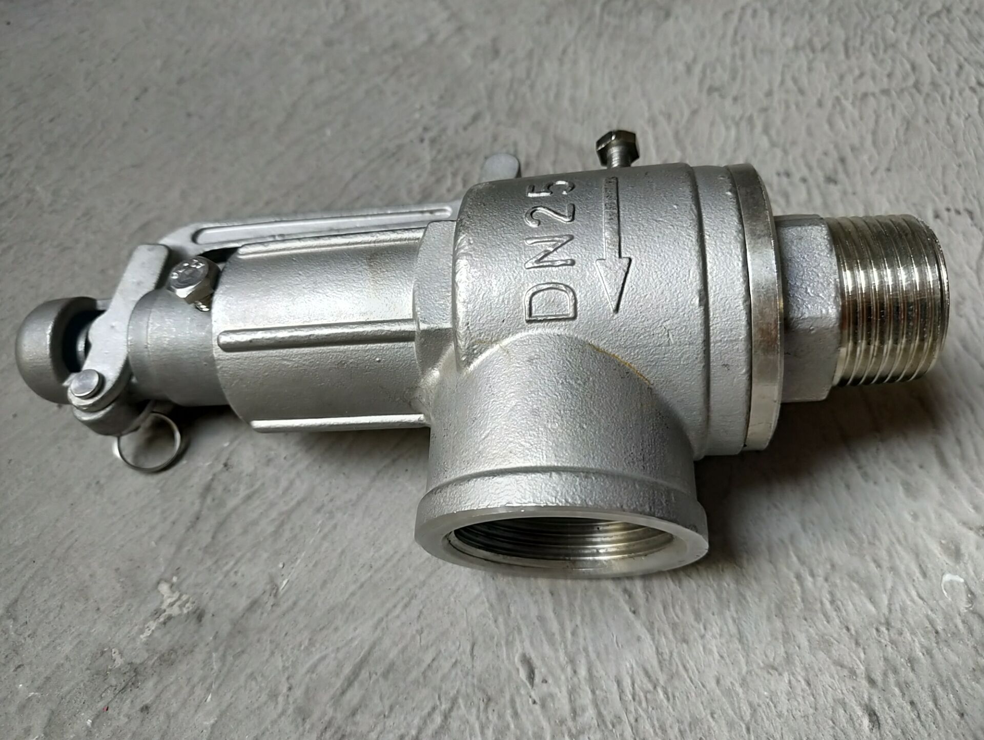 a28w16p不锈钢316安全阀