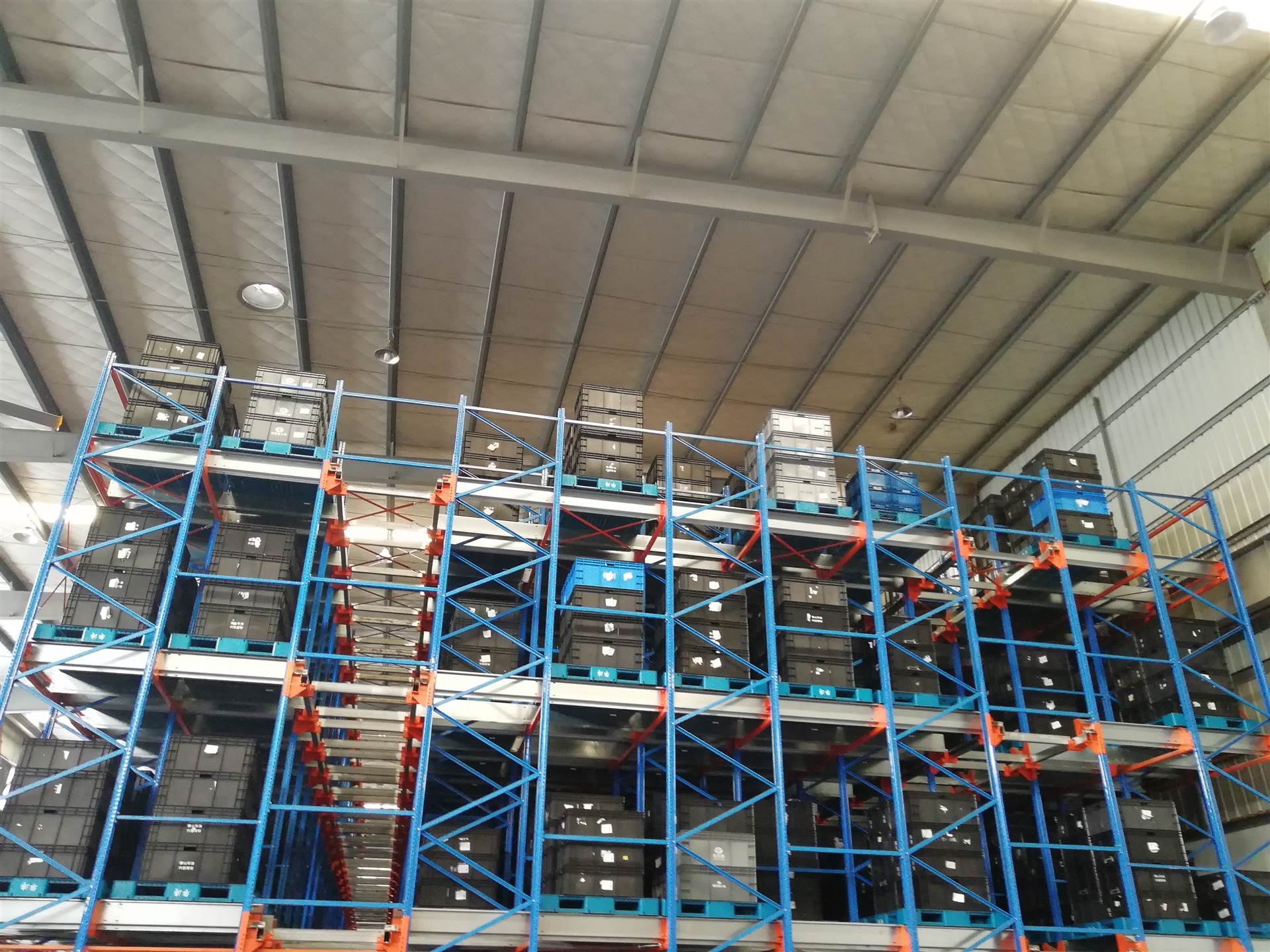 黄石多层穿梭车直销 黄石自动化立体仓库 得友鑫智能货架厂