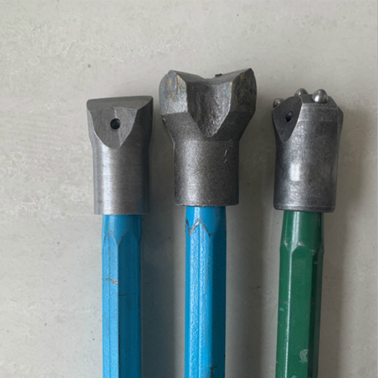 硬质合金十字钻头矿用梅花钻头井下钻孔钻头加强型十字钻