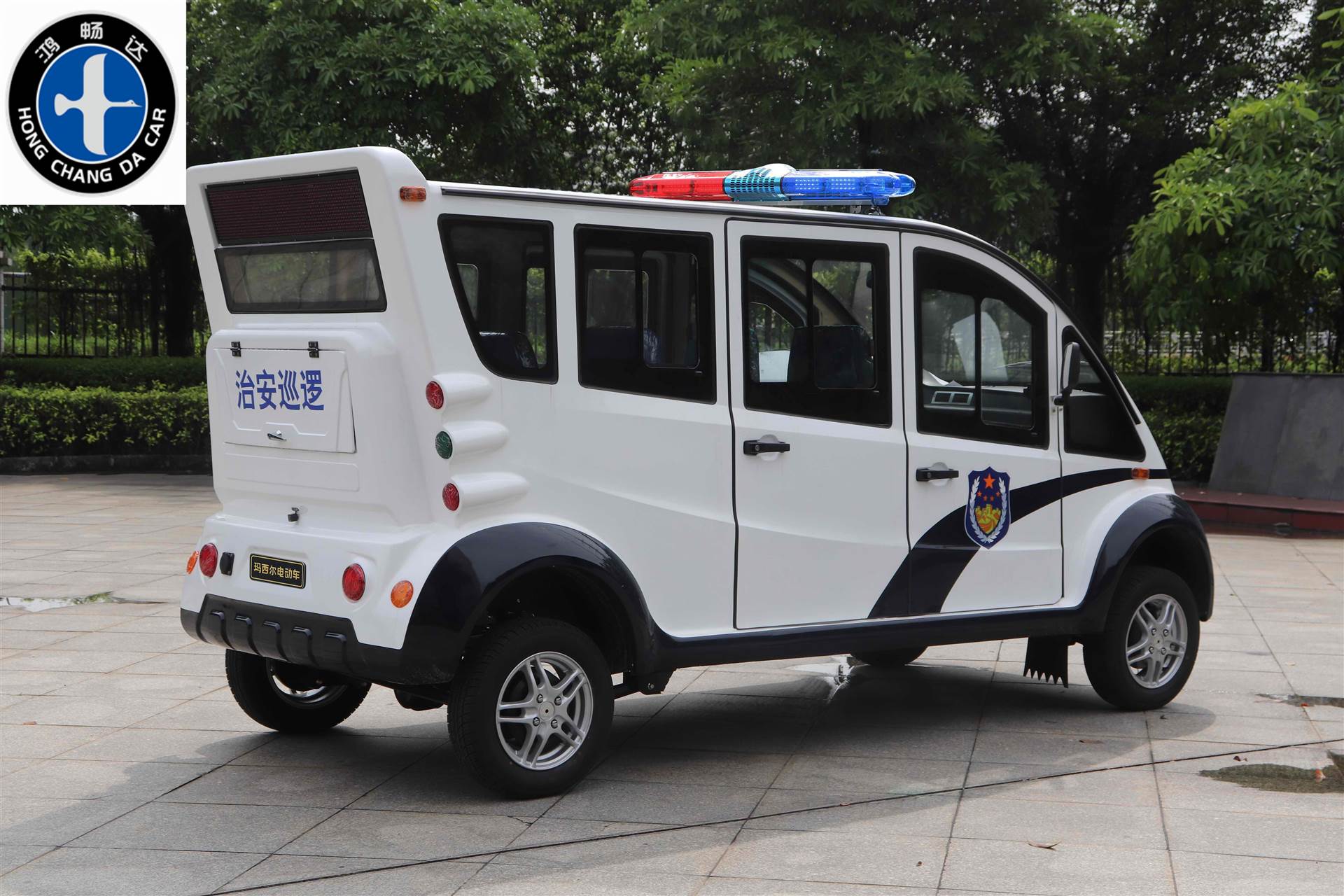 分为普通巡逻车和封类型,普通巡逻车又可以分为普通型和豪华型等种类