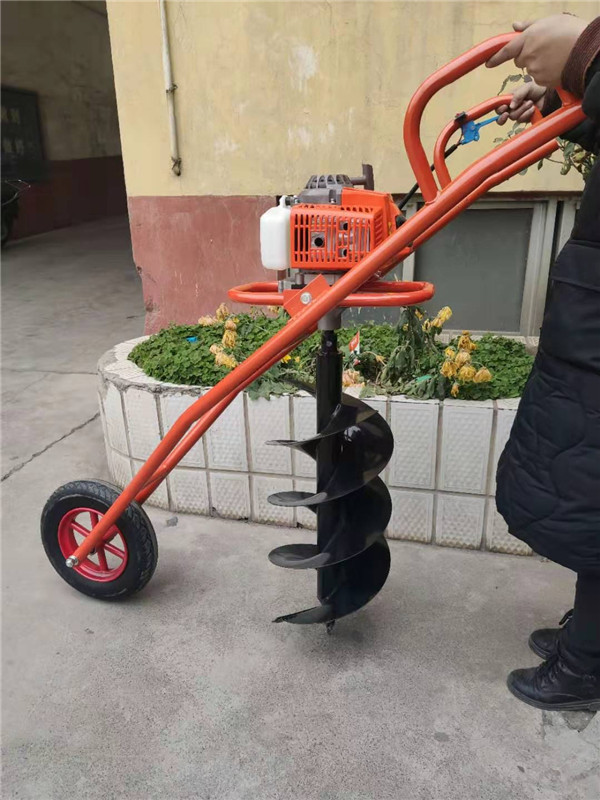 挖树坑机施肥埋桩都能用