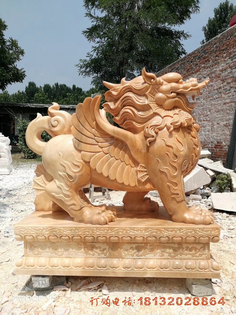麒麟石雕晚霞红动物雕塑
