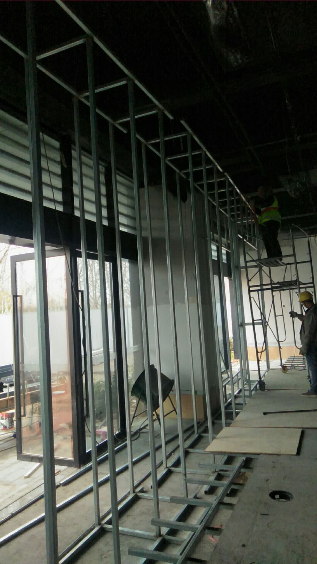 滑轨屏 绘芯开合门--南京国际青年艺术中心