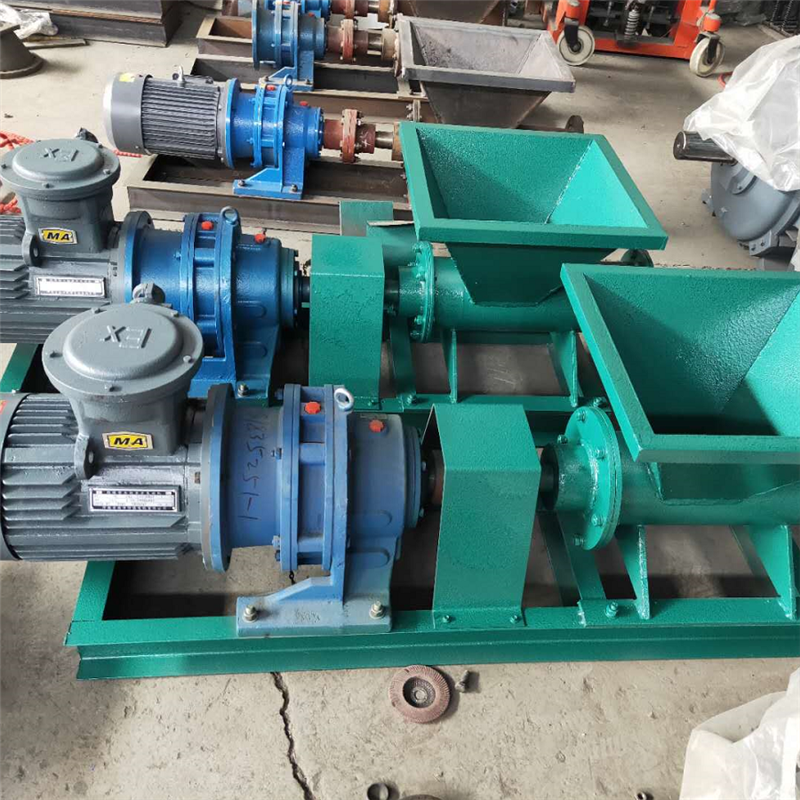 防爆炮泥机 矿用防爆炮泥机 pnj-a炮泥机价格 矿用堵炮眼炮泥制做