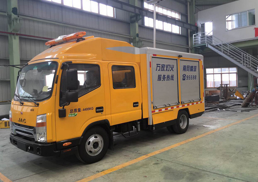 配网电力抢修车 配套各种电力维修设备 能够移动工程维修作业