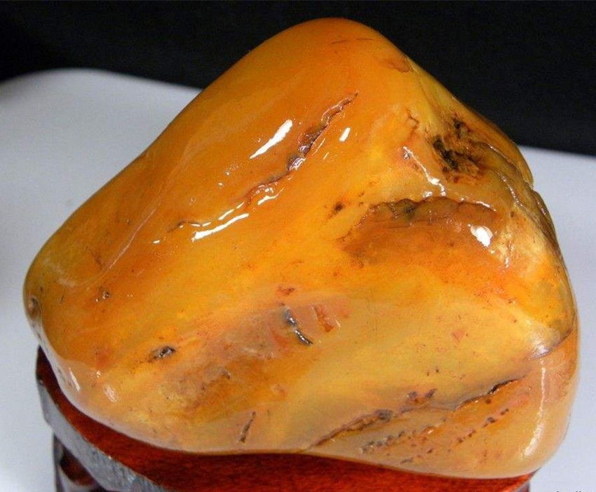 首页 国枰拍卖有限公司 新闻资讯 黄玉原石到哪家公